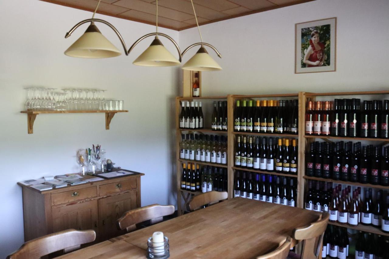 Weingut Und Gaestehaus Wolfgang Beth Kinheim Ngoại thất bức ảnh